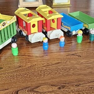 Three Complete Vintage Fisher Price Trains-Engine/Flat Car/Wagon/9 Little People
